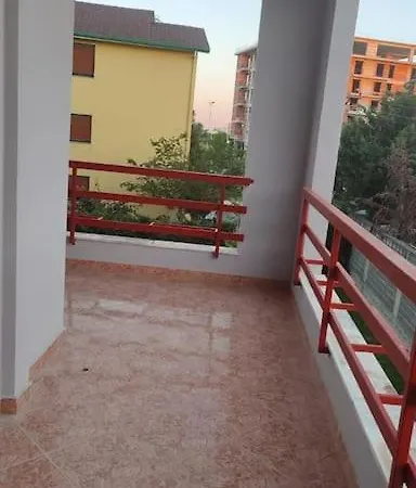Appartamento Lovely Inside A Quiet Compound Golem (Tirana)
